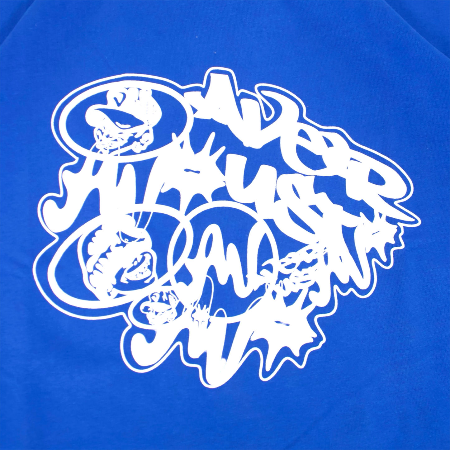 Multi avr.cl graphic tee